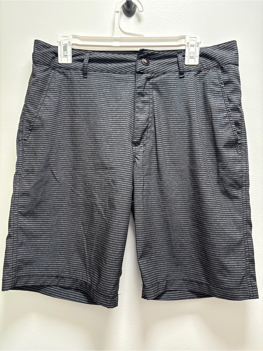 Distortion Clothing | Men's Grey Striped Performance Shorts | size 32